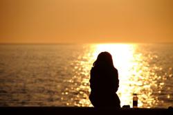 散骨は、自分で撒いてもいいの？