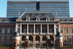 火葬した遺骨を、そのままの状態で散骨できますか？